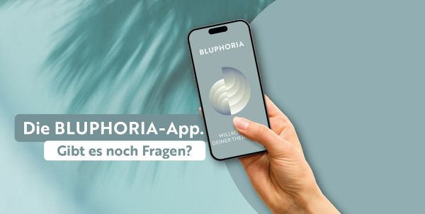 Hand hält Smartphone